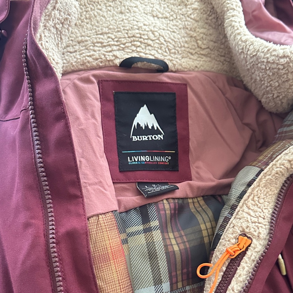Burton Burgundy Jacket with Plaid Interior